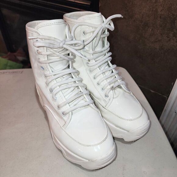 iRi AROM 6.5 White Patent Lace Up Wavy Sole Space Futuristic Ankle Boots Italy - Picture 5 of 15